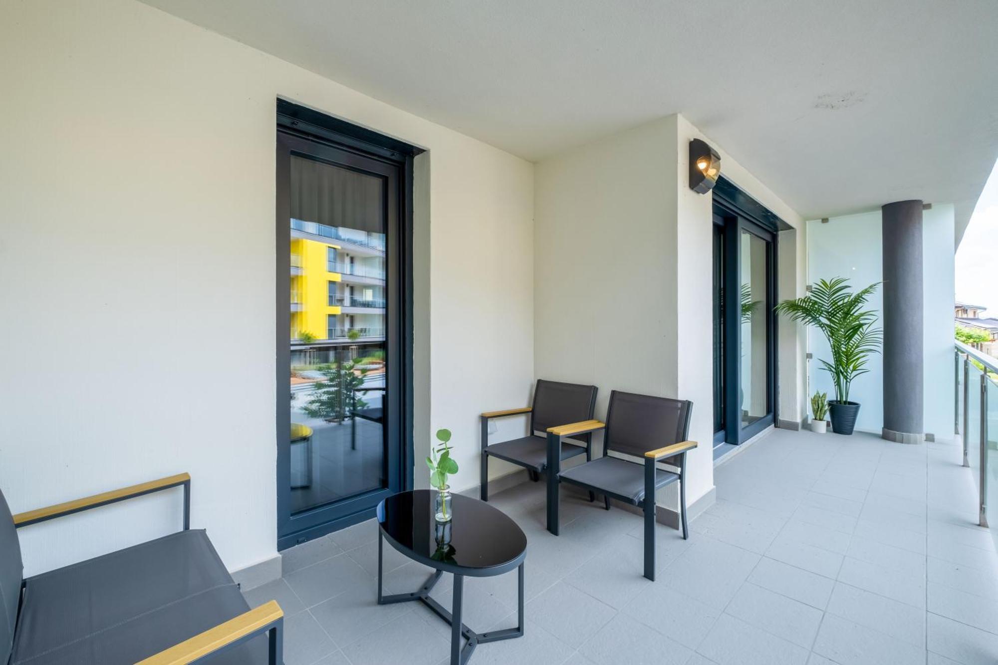 Casa Romana Apartmanok Siofok By Bltn Buitenkant foto