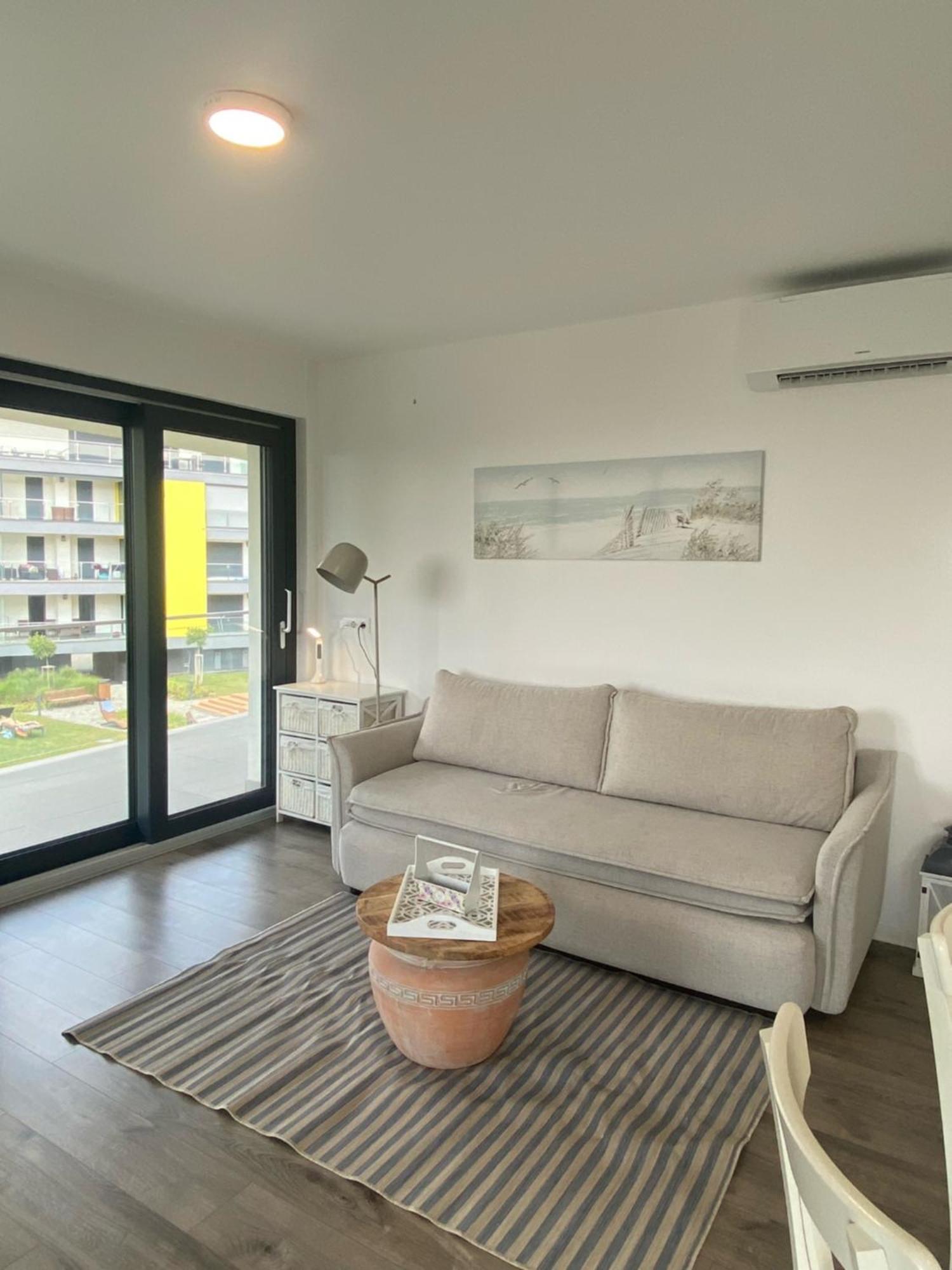 Casa Romana Apartmanok Siofok By Bltn Buitenkant foto